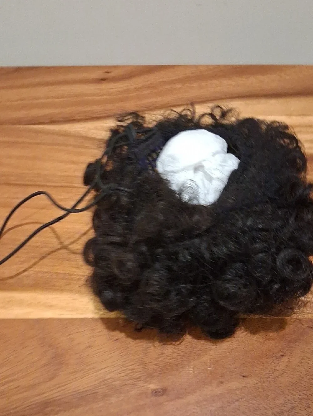Equal Drawstring Ponytail - Afro Punk (P1B/33) - Black